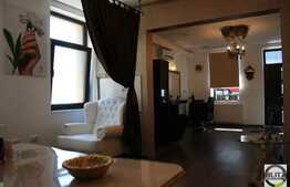 Salon la cheie, in zona linistita, cu locuri de parcare, 55 mp, terasa 30 mp!