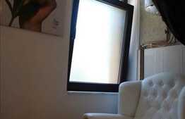 Salon la cheie, in zona linistita, cu locuri de parcare, 55 mp, terasa 30 mp!