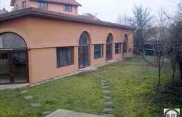 Imobil tip casa, 482 mp utili, pretabil pentru multiple activitati comerciale!