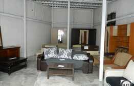 Spatiu 210 mp pentru show-room, vitrina de 4 m!