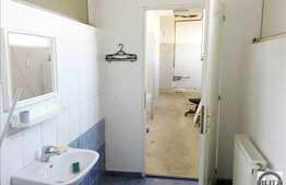 Spatiu comercial in Piata Cipariu cu acces din strada, suprafata utila de 235 mp