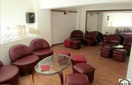 Spatiu comercial, 200 mp utili, vad comercial, 2 intrari din strada, zona OMV