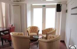 Spatiu comercial, 200 mp utili, vad comercial, 2 intrari din strada, zona OMV