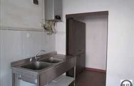 Spatiu comercial de inchiriat, 90 mp utili, terasa de 200 mp, zona OMV Marasti