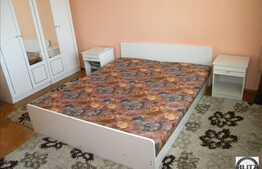 Apartament cu 2 camere, decomandat, zona Piata Mihai Viteazu