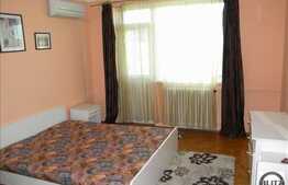 Apartament cu 2 camere, decomandat, zona Piata Mihai Viteazu