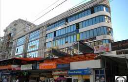 CLADIRE DIN MARASTI! Centru comercial functional. Preluare de chiriasi !!