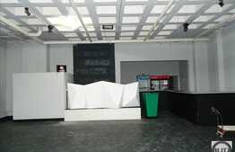 Spatiu , etaj 1, 370 mp pentru show room, cabinete medicale, sala fitness!