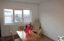 De vanzare apartament cu 2 camere, 48 mp, decomandat