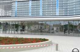 Spatiu de top! 100 mp parter, vitrina 35 ml, acces din strada! Imobil nou!