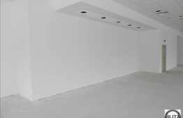 Spatiu de top! 100 mp parter, vitrina 35 ml, acces din strada! Imobil nou!