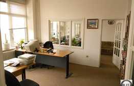 Vanzare spatiu comercial, zona Kaufland, S+P, 330 mp totali utili. Vitina 30 ml!