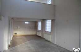 Spatiu comercial pretabil pentru sediu firma/showroom