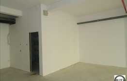 De vanzare spatiu comercial 98 mp, zona Salii Sporturilor, vitrina 3 m