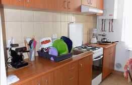 2 camere, decomandat, 65 mp utili, mobilat modern, zona Piata Mihai Viteazu