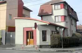 Pensiune plus casa de locuit, 580 mp utili, multiple posibilitati de exploatare!