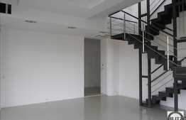 Spatiu de vanzare, 120 mp utili, in zona semicentrala!