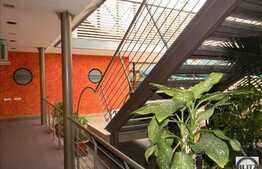 Spatiu ultracentral cu renume. Pret oportun!