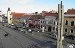 Spatiu pe Eroilor cu vitrina generoasa si terasa!