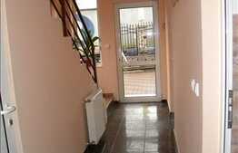 Hala pt mini productie sau spatiu de depozitare ! 220 mp hala + 50 mp birouri!