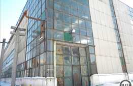 In zona Bulevardul  Muncii 1700 mp!