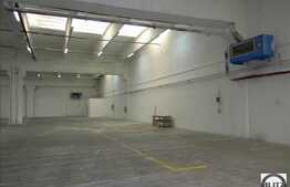 1820 mp. Compartimentabil dupa necesitati. Acces TIR !