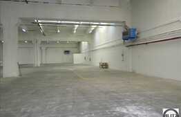 1820 mp. Compartimentabil dupa necesitati. Acces TIR !