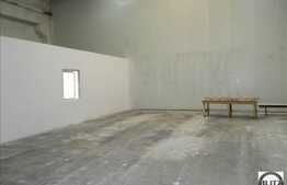 1820 mp. Compartimentabil dupa necesitati. Acces TIR !