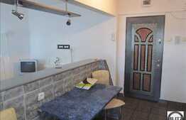 Apartament de inchiriat 3 camere, decomandat! Situat in zona strazii Bucium.