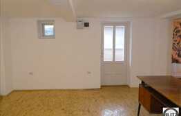 120 mp in zona Calea Turzii!