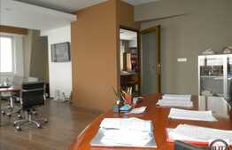 Spatiu cu 850 mp utili si 2500 mp teren! Pod rulant cu o capacitate de 12.5t.