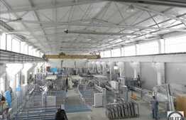 Spatiu cu 850 mp utili si 2500 mp teren! Pod rulant cu o capacitate de 12.5t.