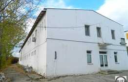 Spatiu industrial de inchiriat, 1300 mp utili cu teren 600 mp