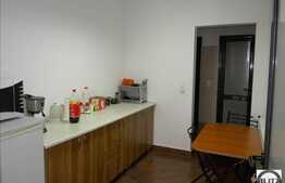 Showroom + depozit! Avantaje multiple !