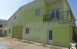 Inchiriere hala cu 1000 mp in zona strazii Eroilor, 10 locuri de parcare