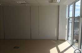 Hala noua cu 600 mp utili si 10 locuri de parcare