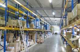 Hala de inchiriat 1100 mp utili, teren 1000 mp, imobil nou, acces la sosea!