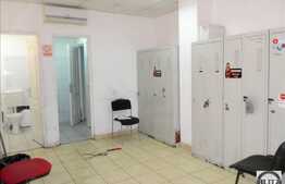 Hala cu birouri zona Vivo! 