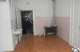 Apartament  de vanzare cu 2 camere, 51 mp, situat in zona Ultracentrala