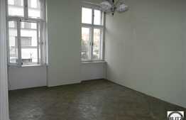 Apartament  de vanzare cu 2 camere, 51 mp, situat in zona Ultracentrala