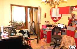 De vanzare apartament cu 3 camere, 63 mp utili, in imobil reabilitat termic