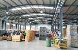 Hala 2000 mp, moderna, aproape de autostrada!