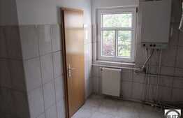 3 camere, decomandate, in zona strazii Nicolae Titulescu