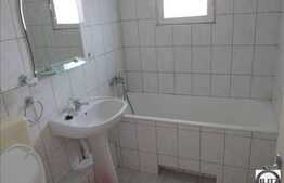 3 camere, decomandate, in zona strazii Nicolae Titulescu