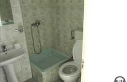 3 camere, decomandate, in zona strazii Nicolae Titulescu