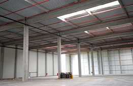 Hala moderna, nou construita cu cele mai noi finisaje