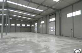 In zona autostrazii 1800 mp!