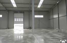 In zona autostrazii 1800 mp!