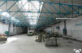 Hala open-space de inchiriat 2000 mp, zona cu acces usor, 10 locuri de parcare