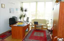 Spatiu pentru depozitare plus spatiu pentru birouri in imobil nou